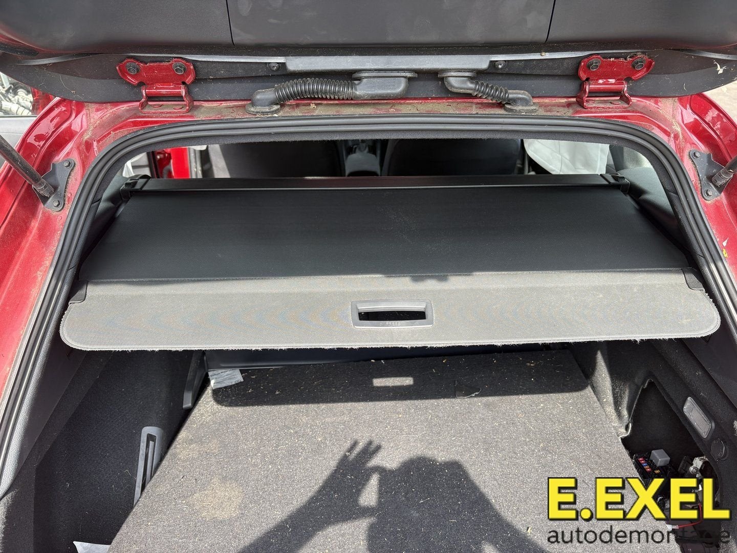Rolhoes Toyota Corolla E21/EH1 Hybrid vanaf 2019 6491002070C, -, Origine de la pièce connue, Toyota, Utilisé