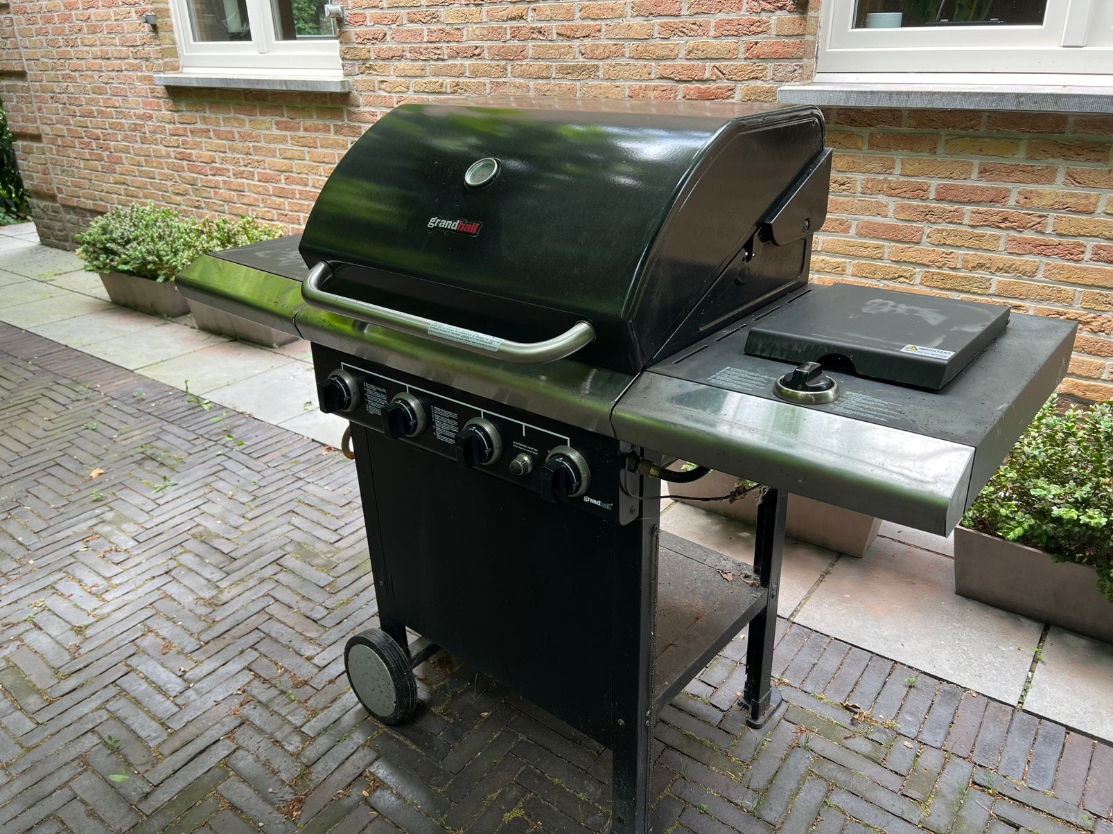 Grandhall bbq classic 219, Ophalen, Gebruikt