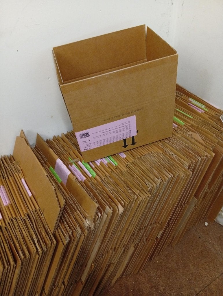 cartons de déménagement, Bricolage & Construction, Casiers & Boîtes, Repliable, Moins de 35 cm, Comme neuf, Enlèvement
