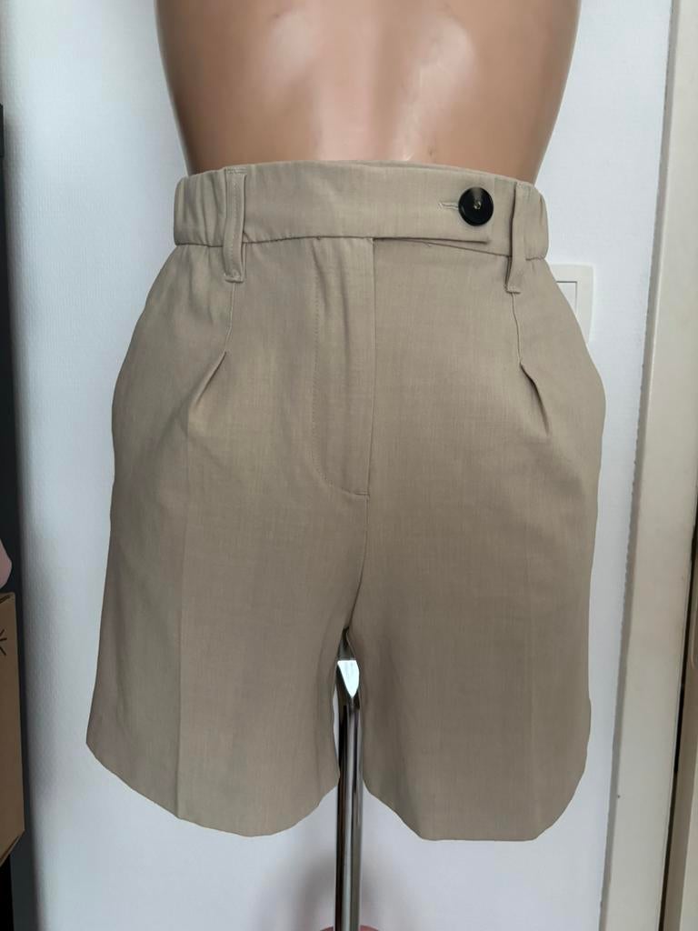Beige korte jurk van Bershka, Kort, Beige, Ophalen of Verzenden, Zo goed als nieuw