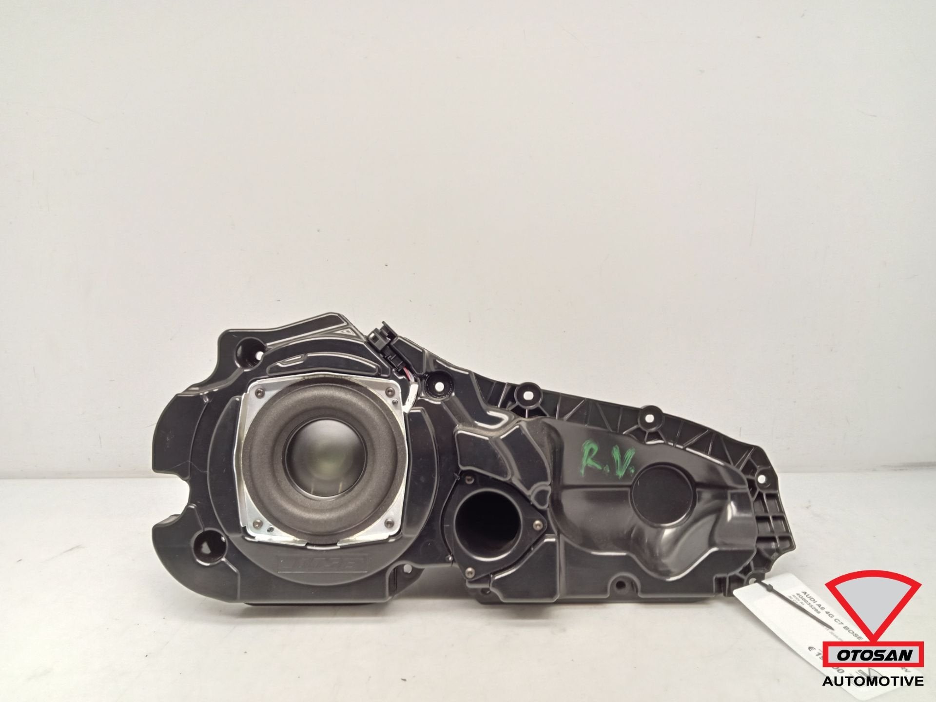 Audi A6 4G C7 Bose Speaker Bass Box Rechts Voor 4G0035298, Auto-onderdelen, Gebruikt, AUDI AG, Auto-Union-Strasse 1
85045  Ingolstadt, DE