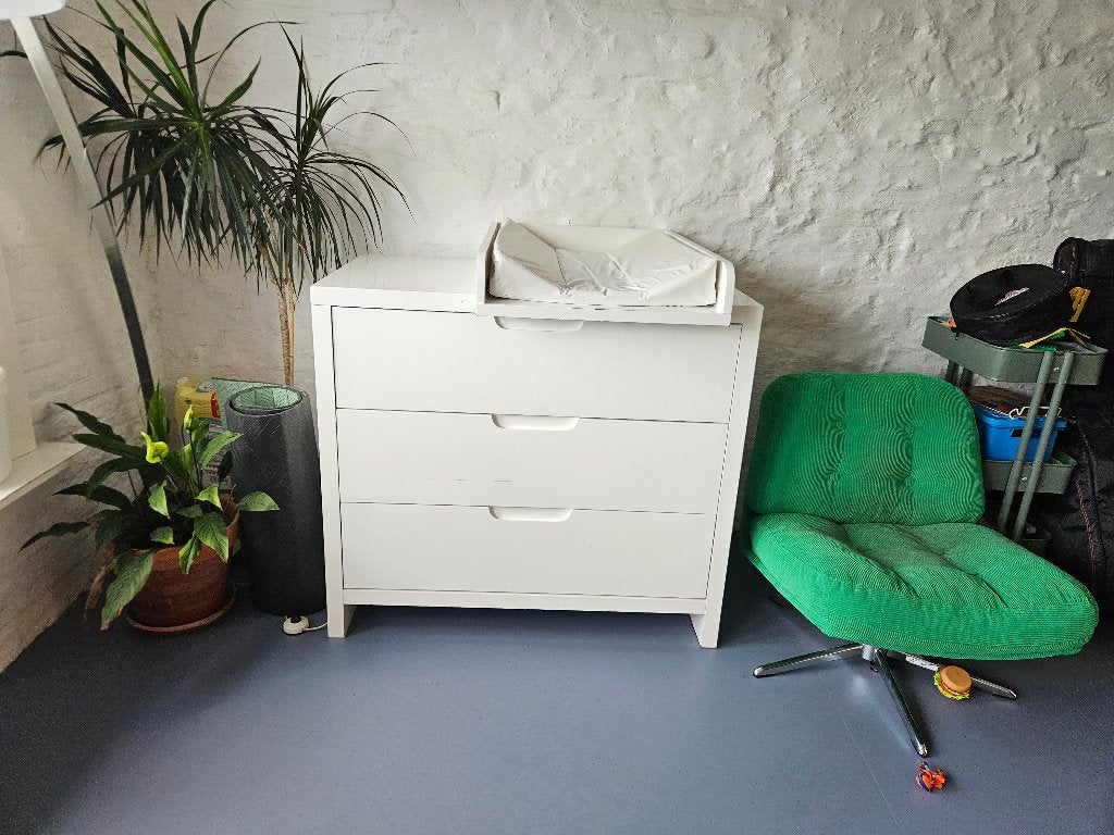 Verzorgingstafel comode kast baby, Kinderen en Baby's, Kinderkamer | Commodes en Kasten, Gebruikt, 50 tot 70 cm, 75 tot 100 cm