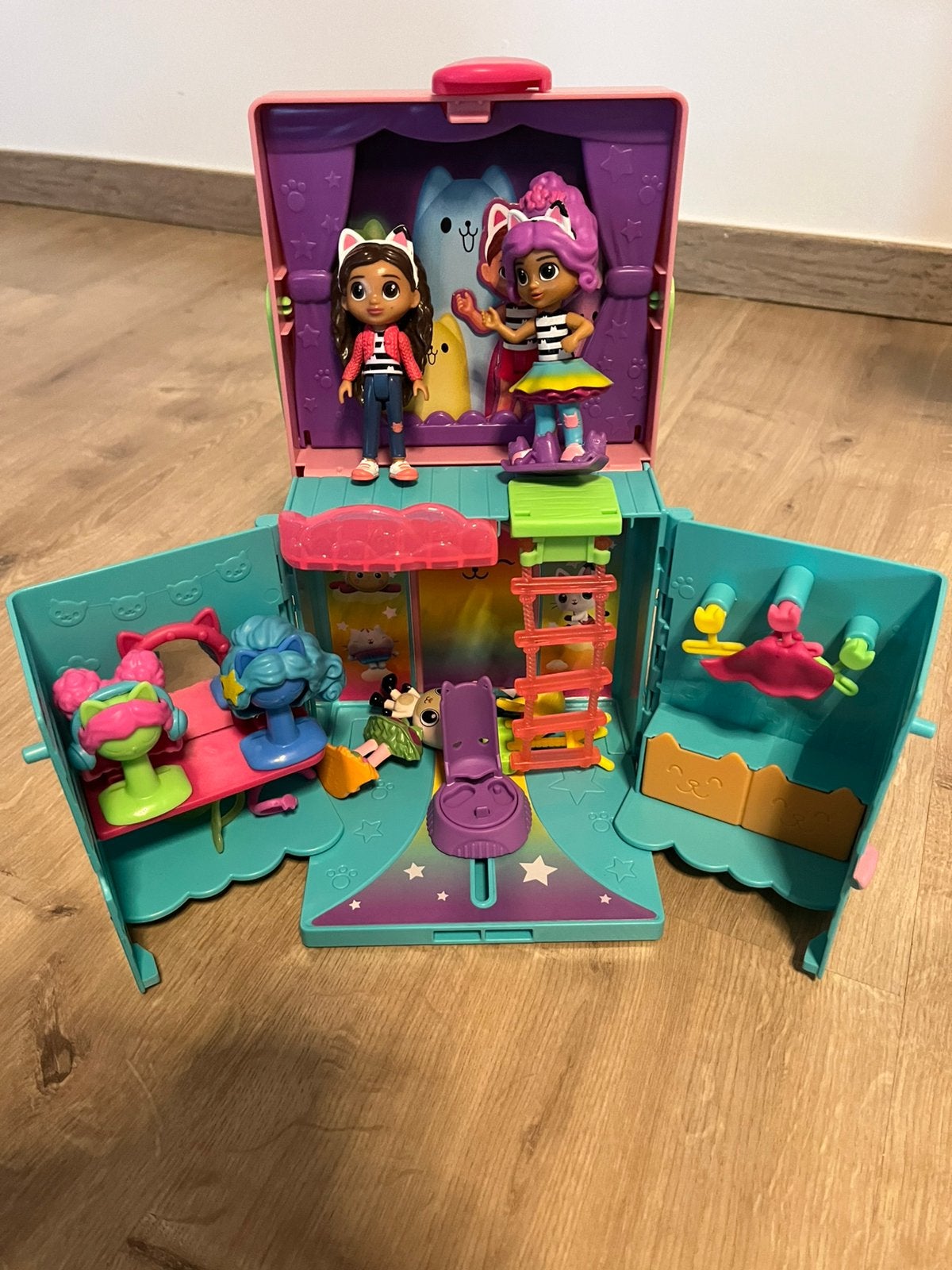 Gaby’s klein speelhuisje, Ophalen, Poppenhuis