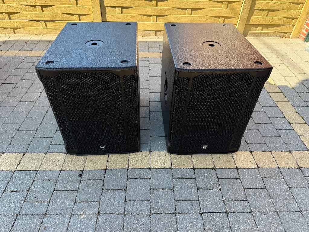 RCF SUB 8003 AS II, Subwoofer, Zo goed als nieuw, Ophalen, 150 watt of meer