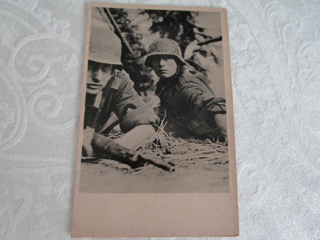 Postkaart Duitse militairen 40-45, Verzamelen, Militaria | Algemeen, Ophalen, Landmacht, Overige typen