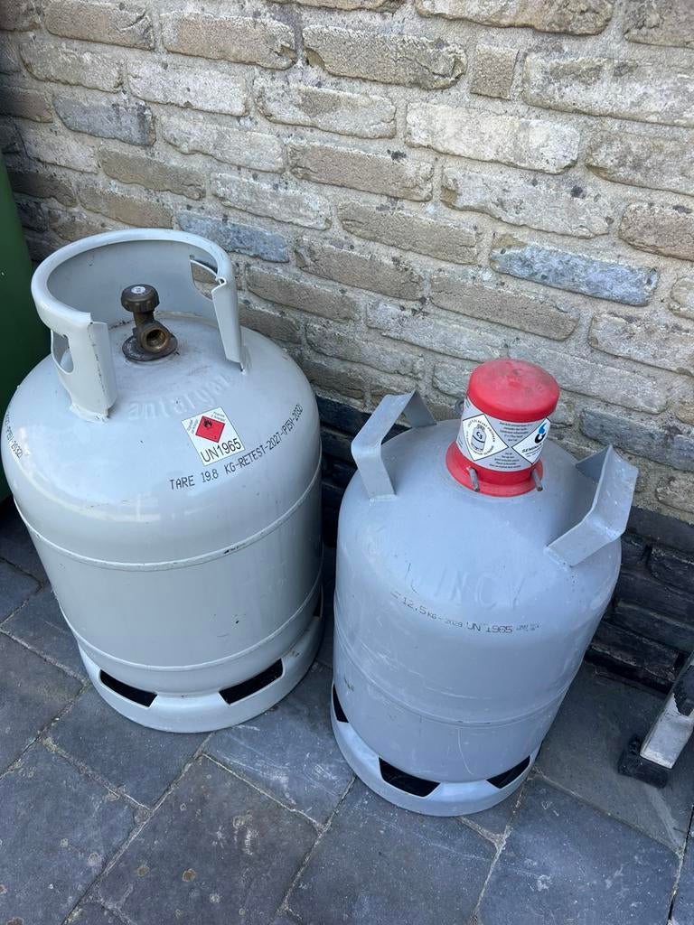 2 gasflessen, Ophalen, Gebruikt