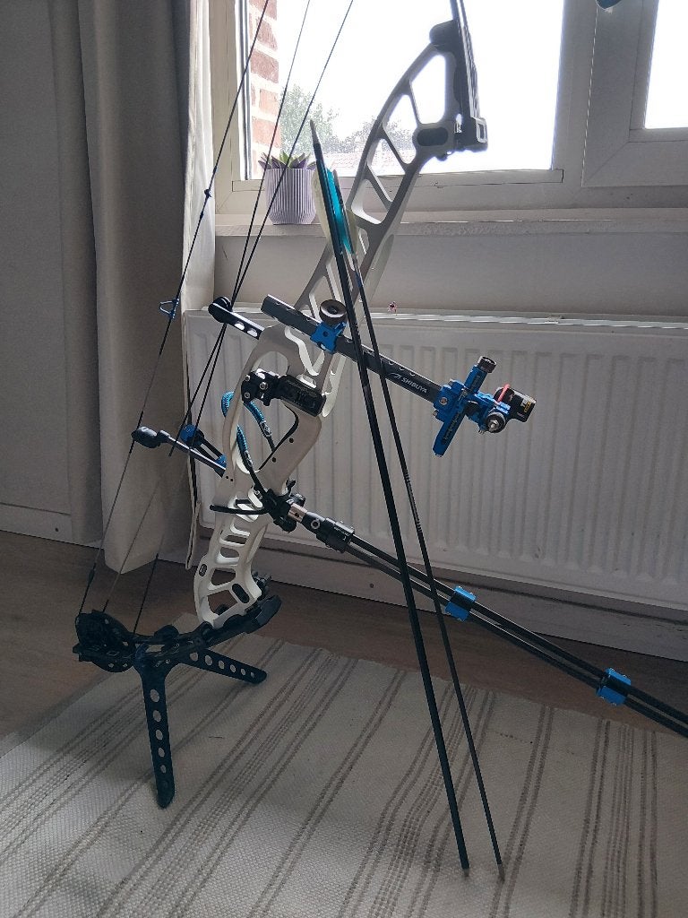 Hoyt Stratos Compound boog, Ophalen, Zo goed als nieuw, Compoundboog