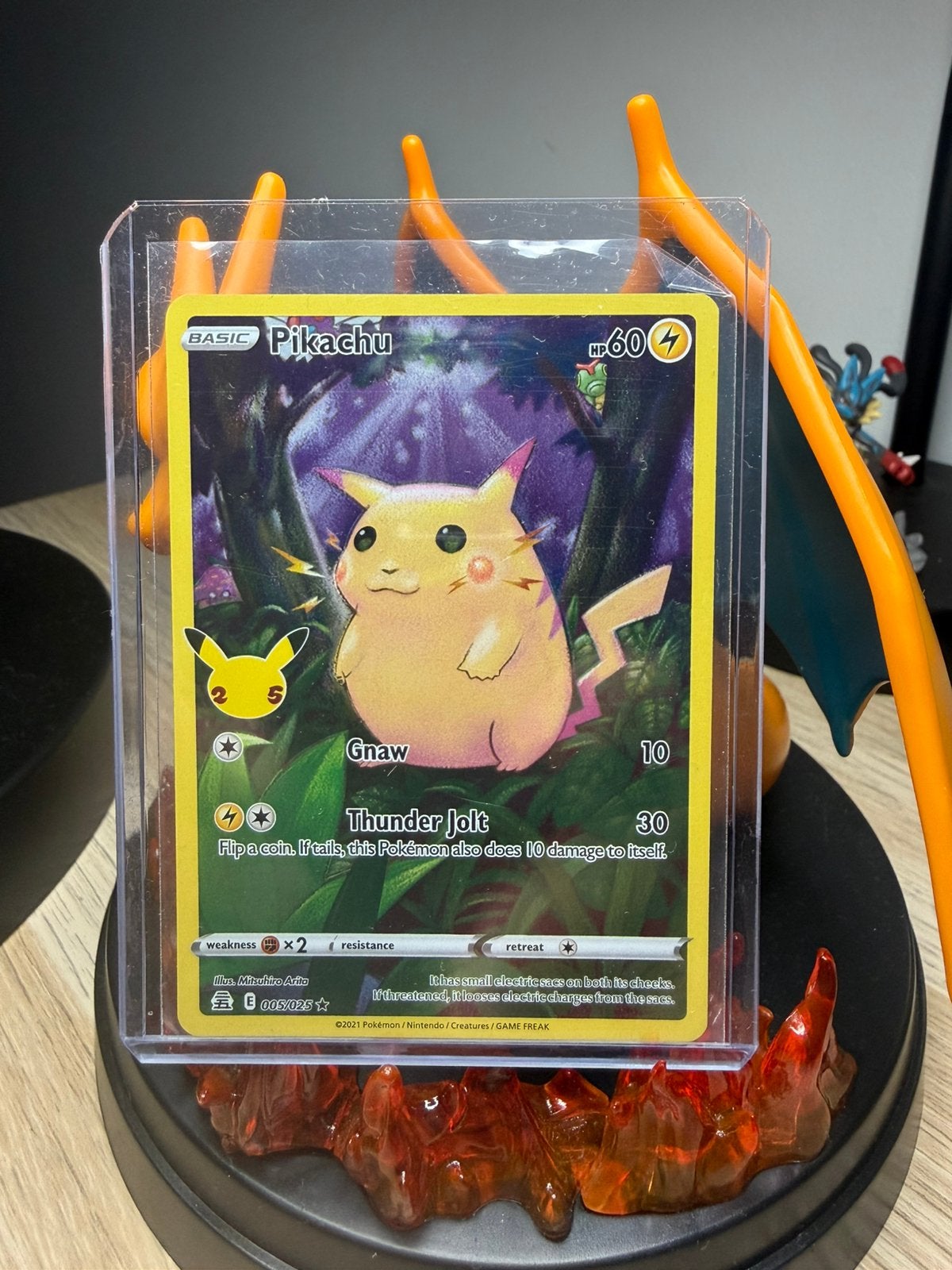 Pikachu 5/025 Celebrations 25th Anniversary Near Mint, Ophalen of Verzenden, Zo goed als nieuw