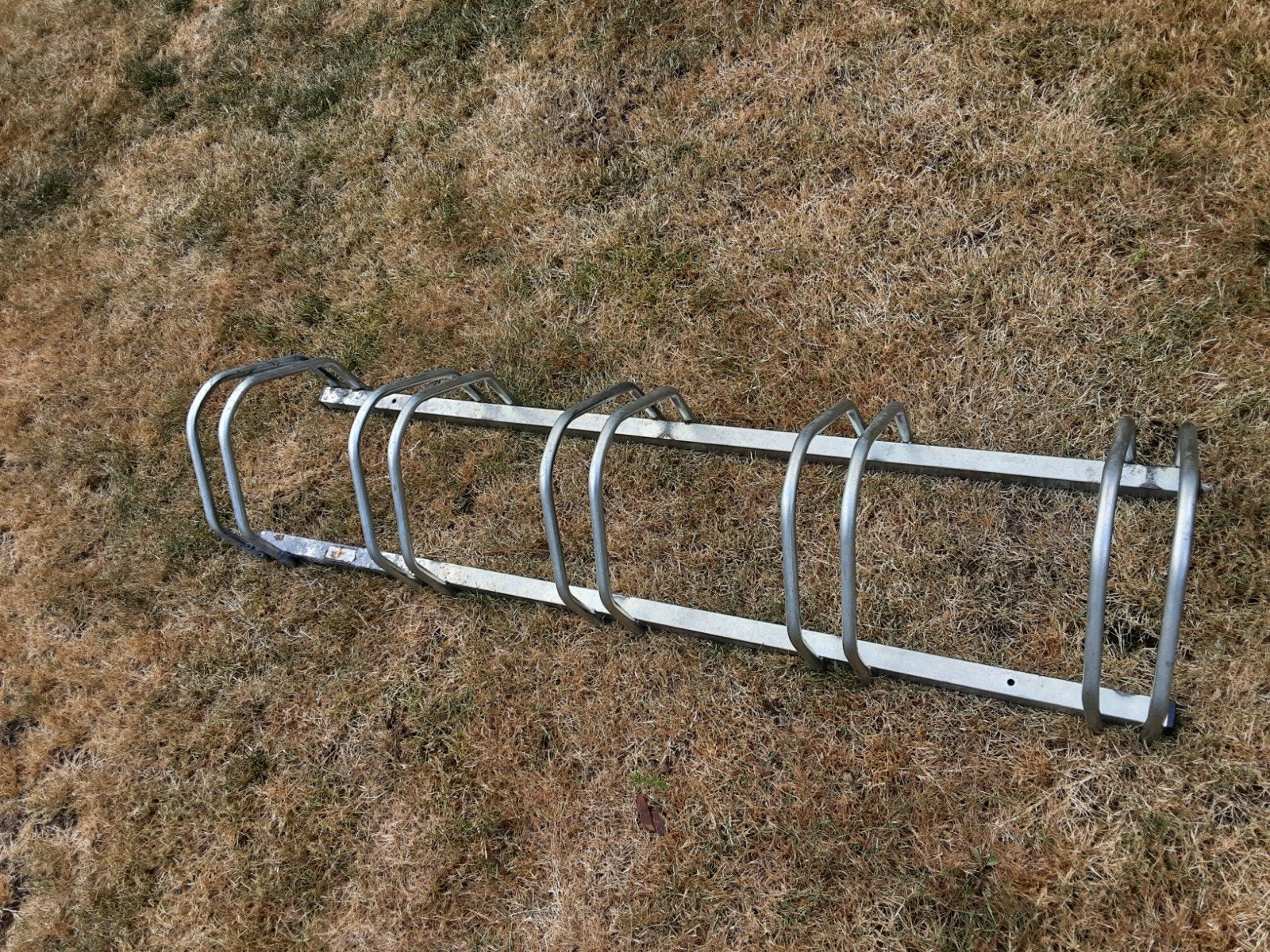 fietsrek voor 5 fietsen, Ophalen