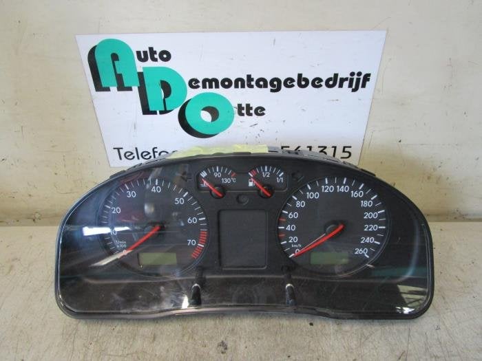 Instrumentenpaneel van een Volkswagen Passat (Passat 96-), Gebruikt, -, Volkswagen, -