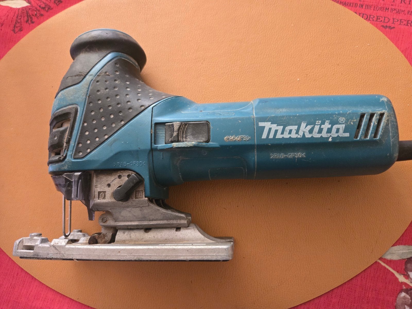 scie sauteuse makita 4351, Enlèvement, Scie sauteuse