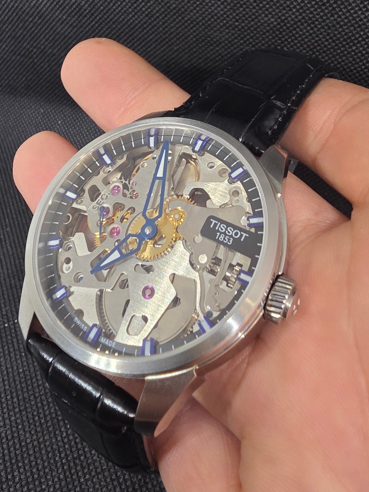 montre tissot, Leer, Staal, Polshorloge, Ophalen of Verzenden