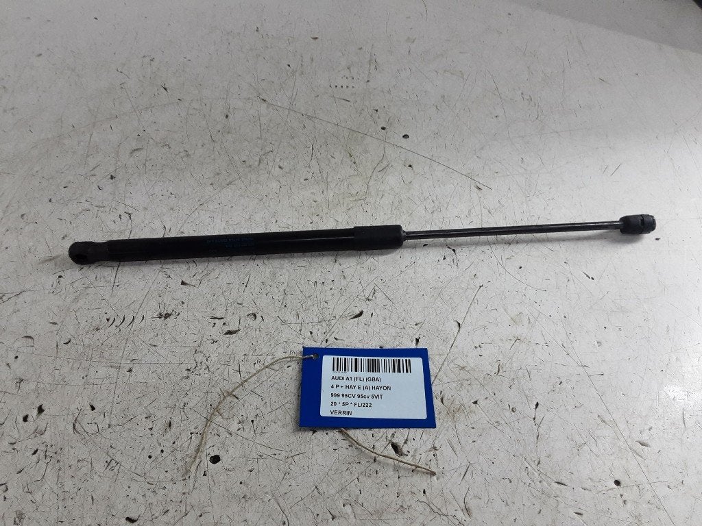 VERIN A GAZ Audi A1 Sportback (GBA) (01-2018/-), Autos : Pièces & Accessoires, Mevr. I. Hauben, Audi, Utilisé, Rue de l'Espoir 34 34
4030  GRIVEGNÉE, BE