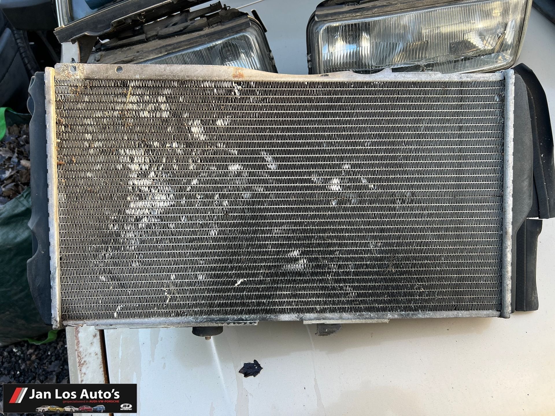 Audi 100 200 C3 typ44 Radiateur radiator, -, Origine de la pièce connue, Audi, Utilisé