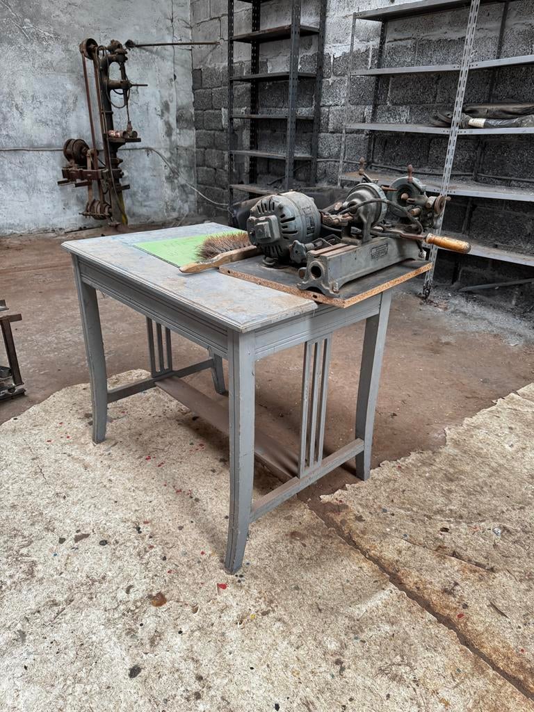 Vintage Houten tafel, Ophalen, Zo goed als nieuw