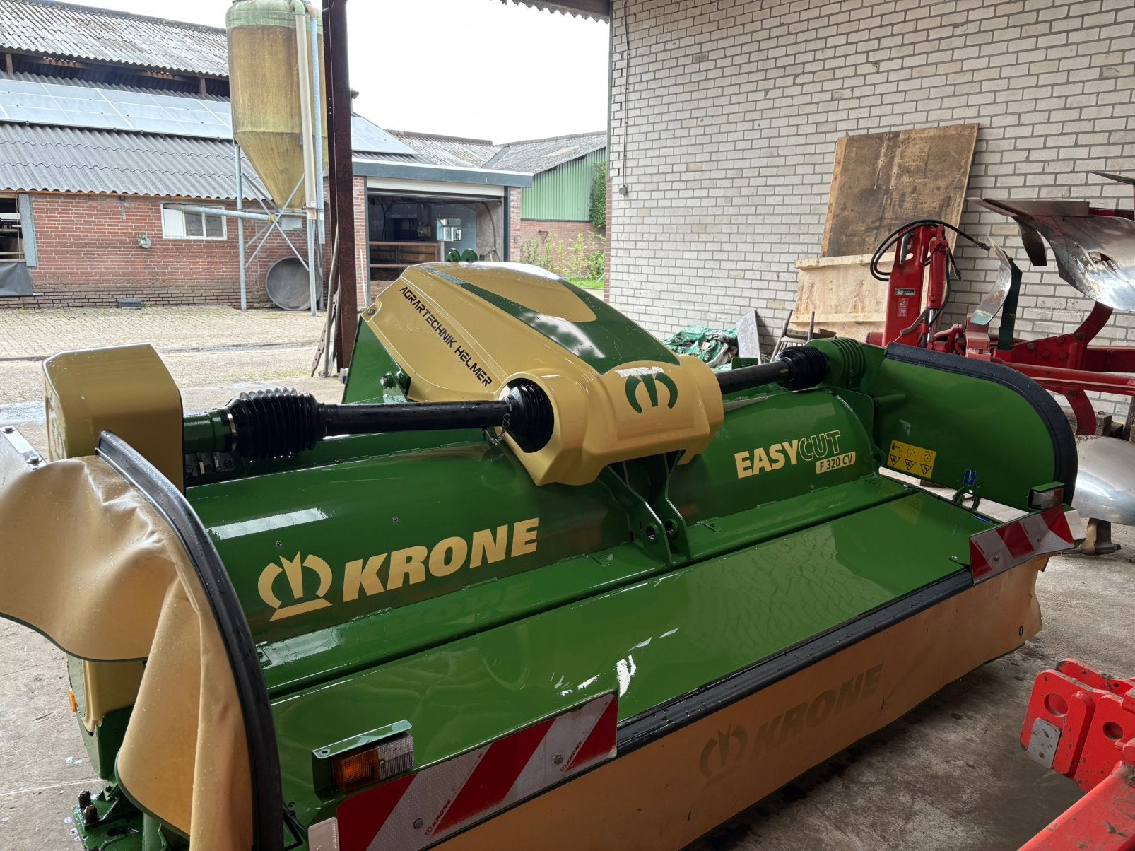 Krone EasyCut F320 CV Frontmaaier (als nieuw), Ophalen, Weidebouw