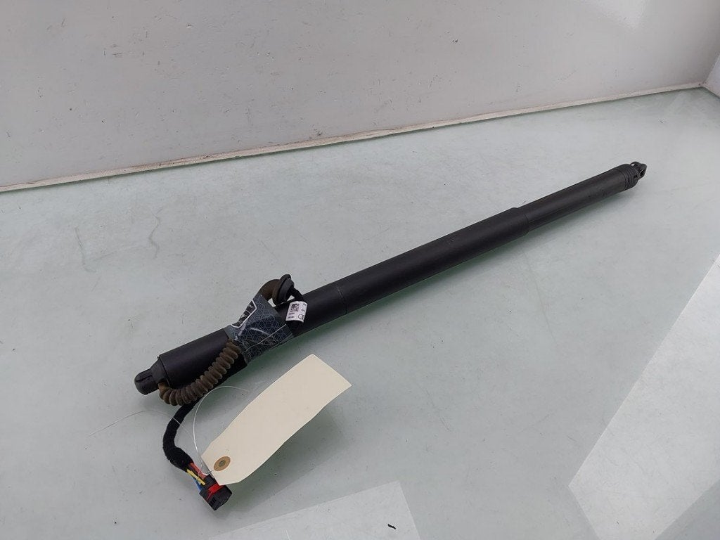 MOTEUR DE HAYON A3 Sportback (8YA) (|8Y4827851|8Y4827851B|), Dhr. J. Ham, Administratie@autoham.nl, Haillon arrière, Audi