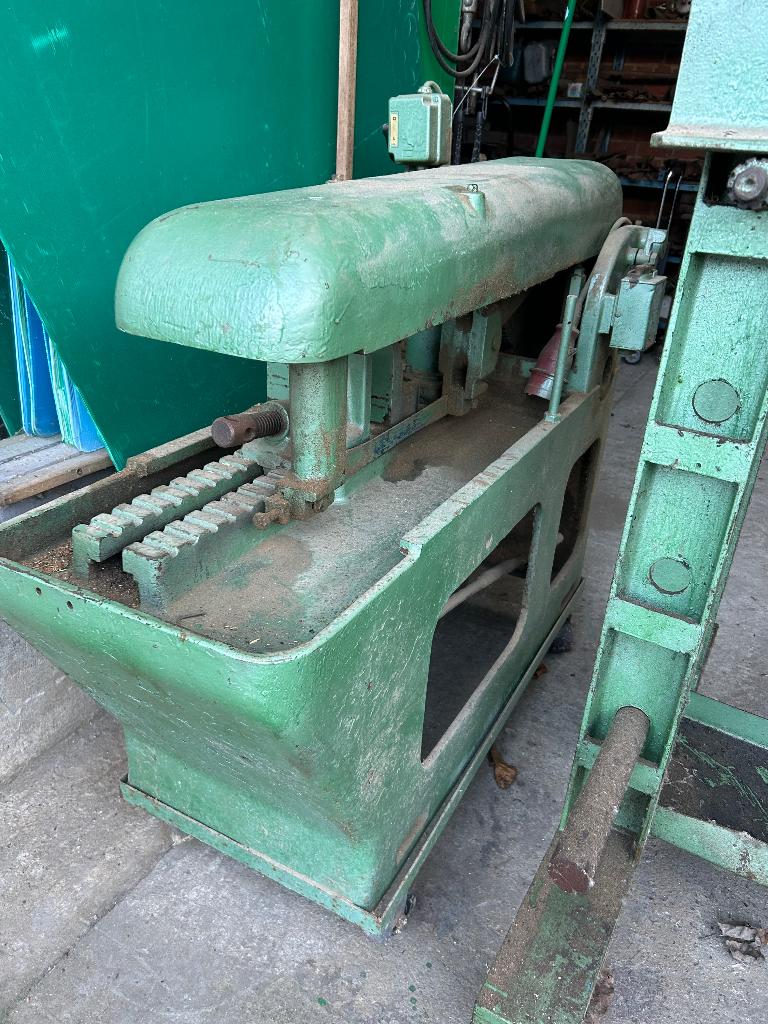 ijzer zaagmachine, Ophalen, Gebruikt, GACO V200