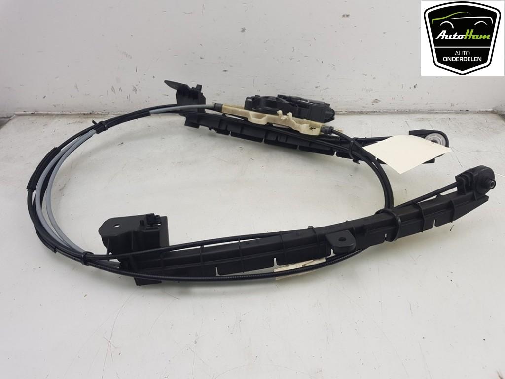 DIVERS Audi A4 Avant (B9) (01-2015/08-2020) (|8W9863560|), Robert Bosch AG, Audi, Utilisé, Robert-Bosch-Allee 1
74232  Abstatt, DE