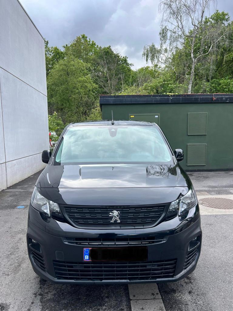 Peugeot Partner 2024 ( btw wagen), Auto's, 4 cilinders, Zwart, Diesel, 5 deurs