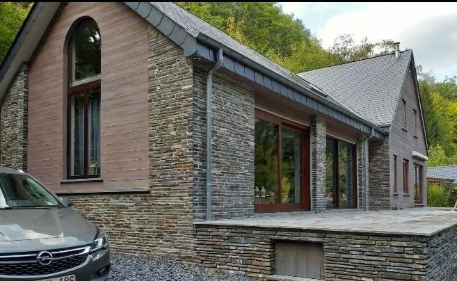 Vakantiewoning te huur aan de oever van de Ourthe