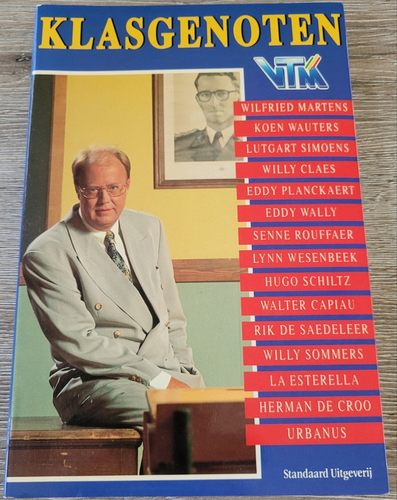 VTM - Klasgenoten - Guido Depraetere - het boek, Ophalen of Verzenden, Zo goed als nieuw, Boek, Tijdschrift of Artikel