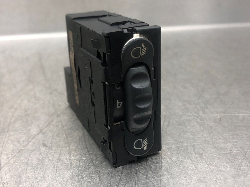 KOPLAMP IHV SCHAKELAAR Nissan NV 250 (WF) (|7700941235|), Gebruikt, Nissan