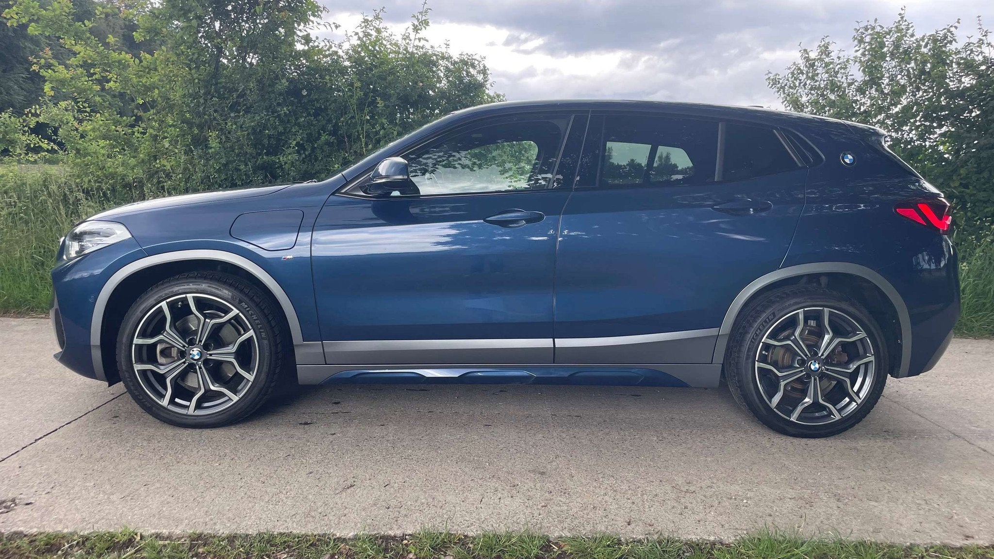 BMW X2 X2 PHEV 1.5iA xDrive25e OPF Full Options Cuir, toit p, Autos, BMW, Cuir, Euro 6, 5 portes, Automatique