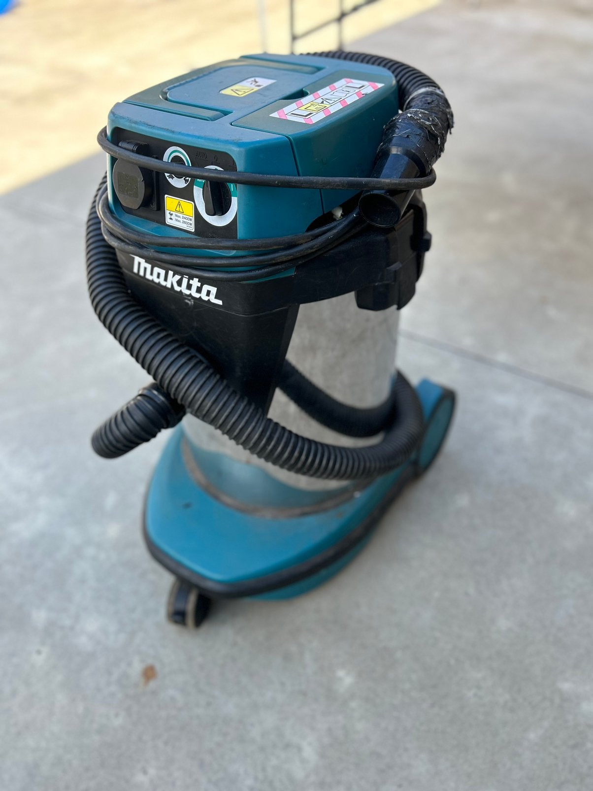Makita vc3210l regelbaar in kracht weinig gebruikt, Enlèvement, Comme neuf
