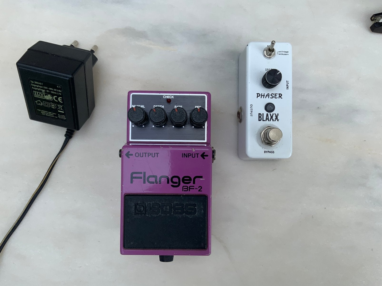 Flanger BF-2 effect BOSS - Phaser effect STAGG, Muziek en Instrumenten, Effecten, Ophalen, Zo goed als nieuw