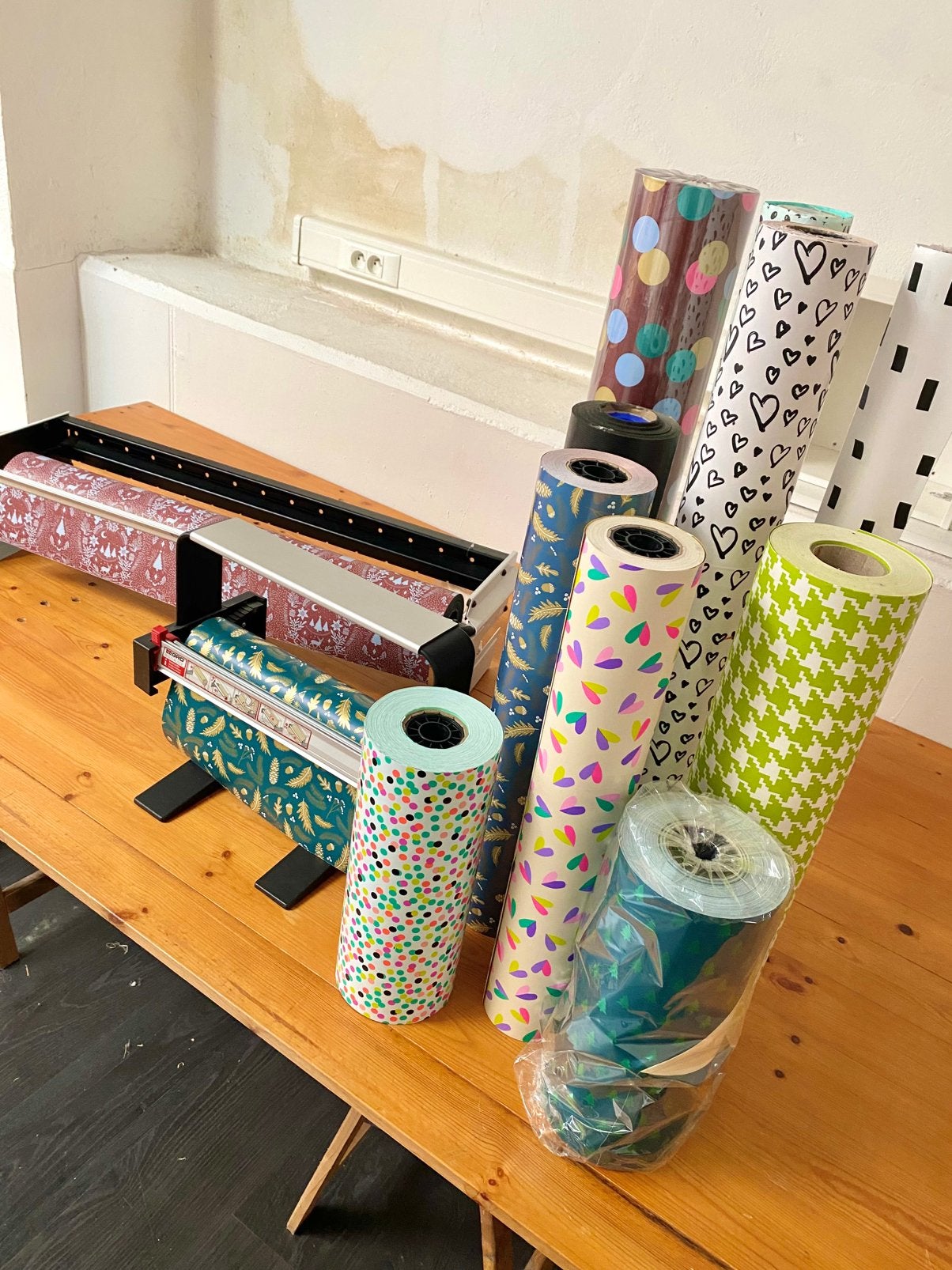 Set inpakpapier met houders, Divers, Papier cadeau, Enlèvement, Comme neuf