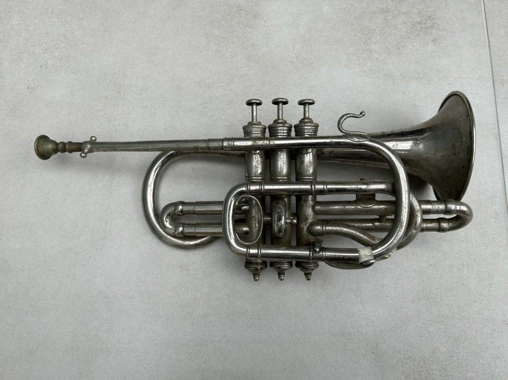 Verzilverde Cornet - Pelisson Guinot 1812, Musique & Instruments, Instruments à vent | Trompettes, Utilisé, Autres types, Enlèvement ou Envoi