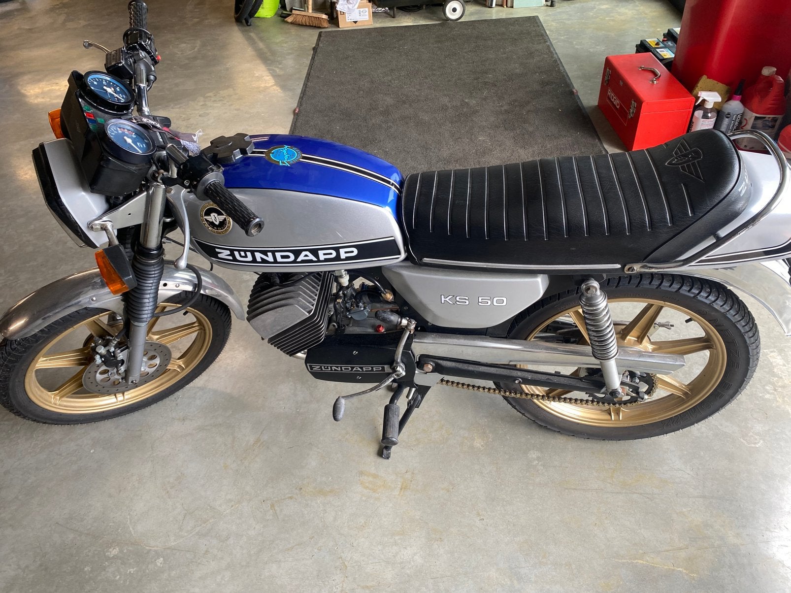 zundapp ks50 lucht gekoeld., Fietsen en Brommers, Brommers | Zundapp, Ophalen, Gebruikt, KS50, Klasse B (45 km/u)