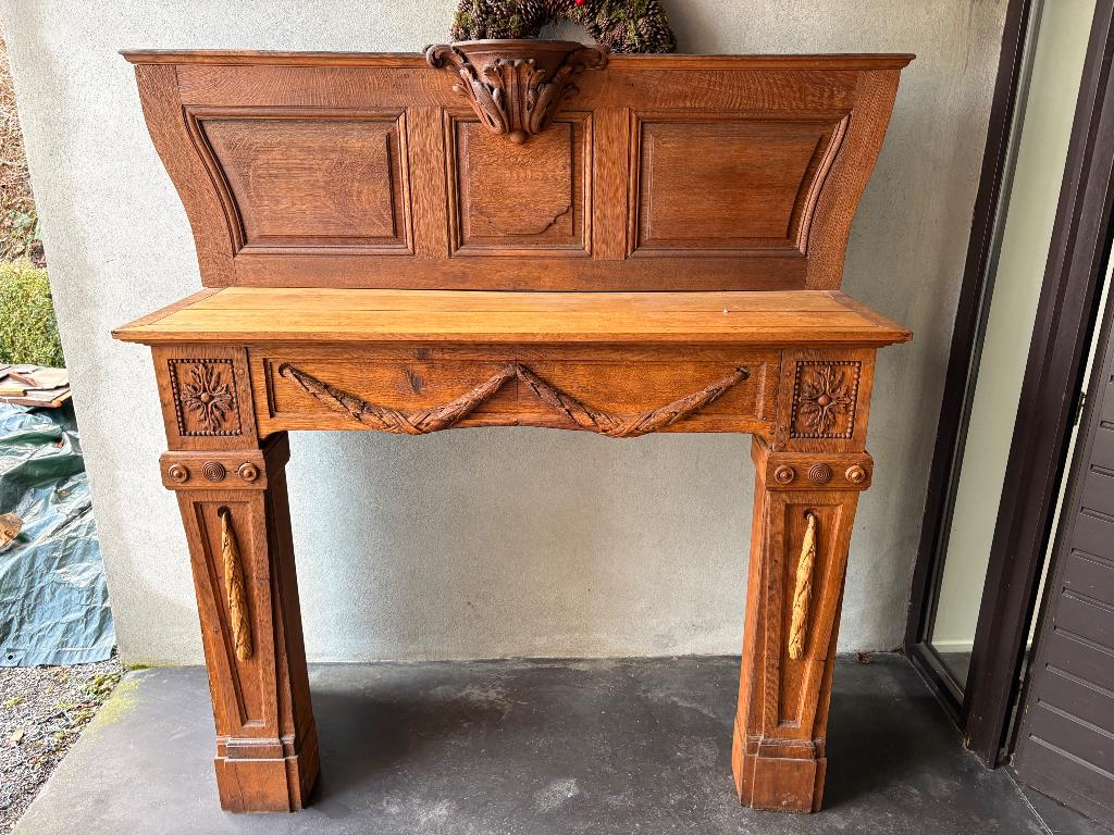 Cheminée en bois style Louis XVI, Enlèvement