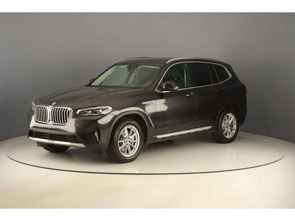 BMW X3 xDrive30e 272pk Pack Drive Assist, Automaat, 45 g/km, https://public.car-pass.be/vhr/ec2bc990-cbb7-4585-aa34-0863713a9678