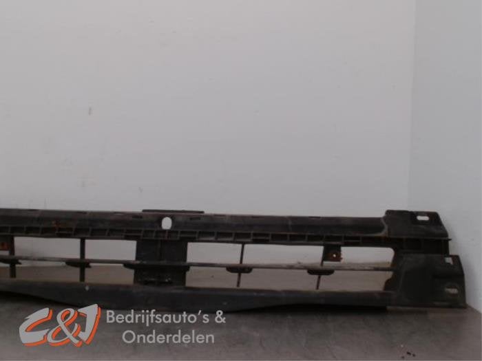 Frontpaneel van een Renault Trafic, Gebruikt, -, Renault, -