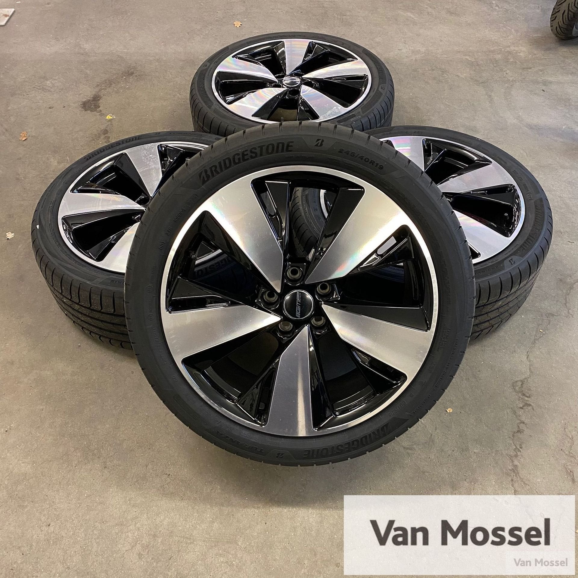 Audi A5 Bridgestone Turanza 6 245/40/R19 98Y, Pneus et Jantes, 245 mm, Véhicule de tourisme, Pneus été