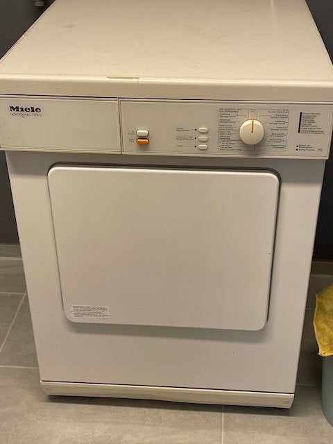 Droogkast Miele op aardgas, Ophalen, 4 tot 6 kg, Overige typen, Zo goed als nieuw