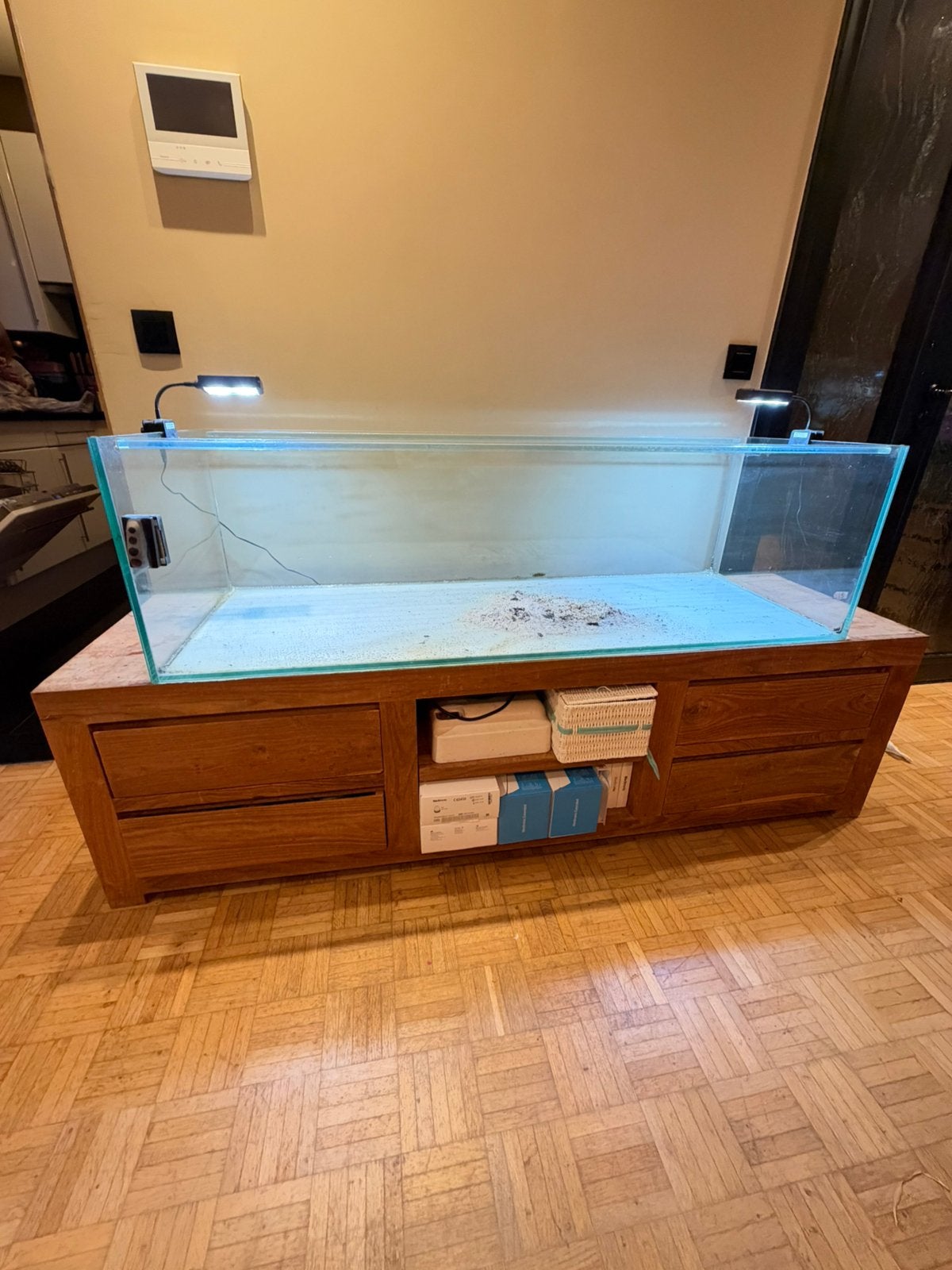 Aquarium met teak kast en led verlichting, Ophalen, Zo goed als nieuw, Sera