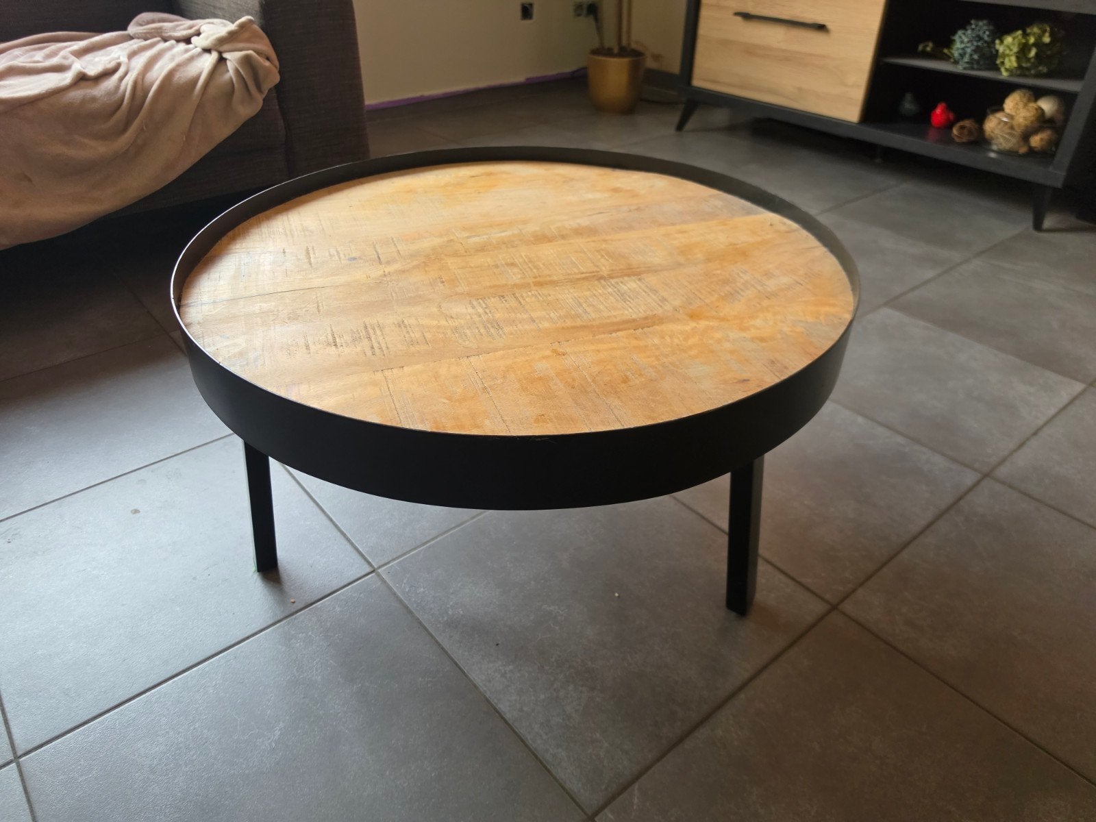 industrieel salontafeltje / bijzettafeltje, Ophalen, 50 tot 100 cm, Rond, 50 tot 100 cm