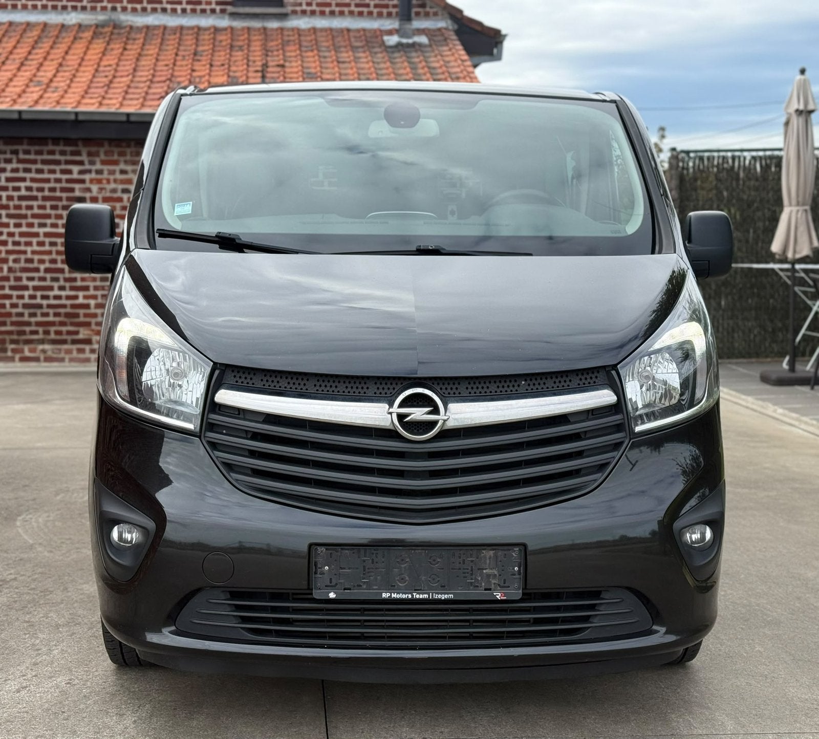 Opel Vivaro dubbel cabine lange chassis lichtevracht Euro6b., Opel, Particulier, Te koop
