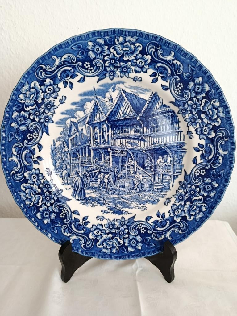 Royal Tudor Ware, 1 assiette ∅26, Enlèvement