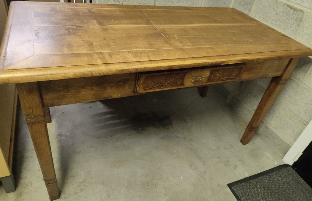 Table rectangulaire en bois massif, Maison & Meubles, Tables | Tables à manger, Utilisé, 50 à 100 cm, 150 à 200 cm, Cinq personnes ou plus