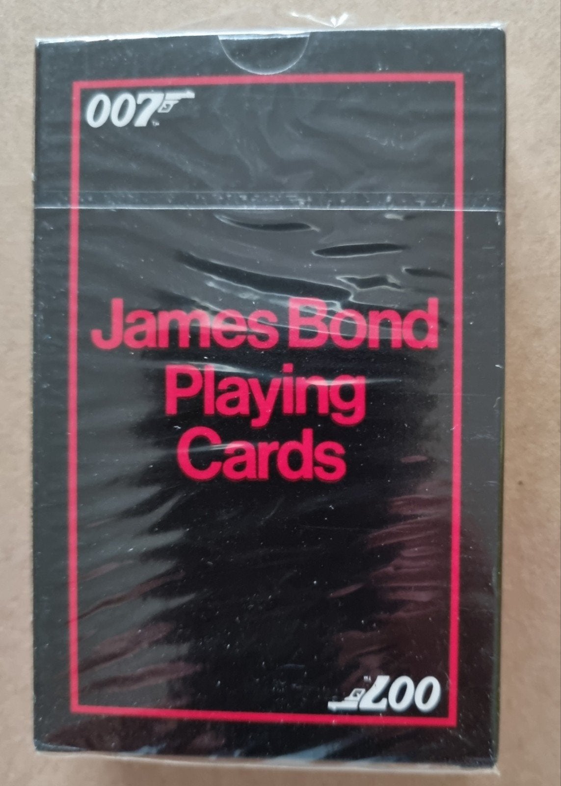 Speelkaarten , James Bond, Ophalen, Speelkaart(en)
