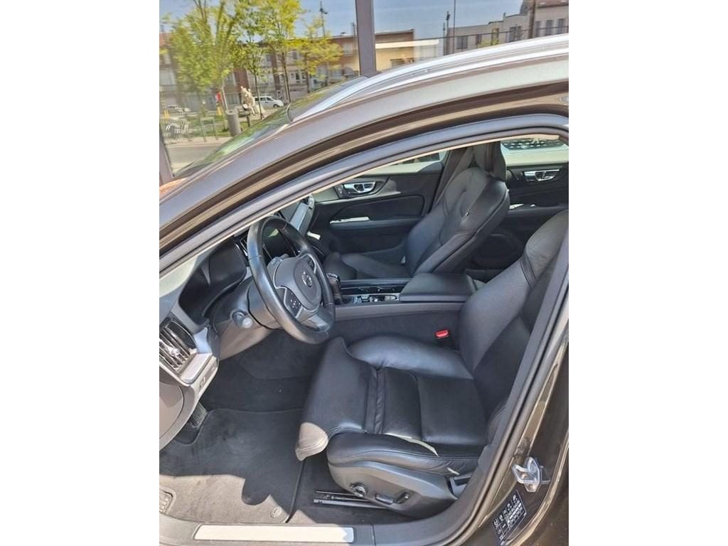 Volvo V60 D3 Momentum Pro, Auto's, Volvo, Euro 6, 5 deurs, 111 kW, 117 g/km