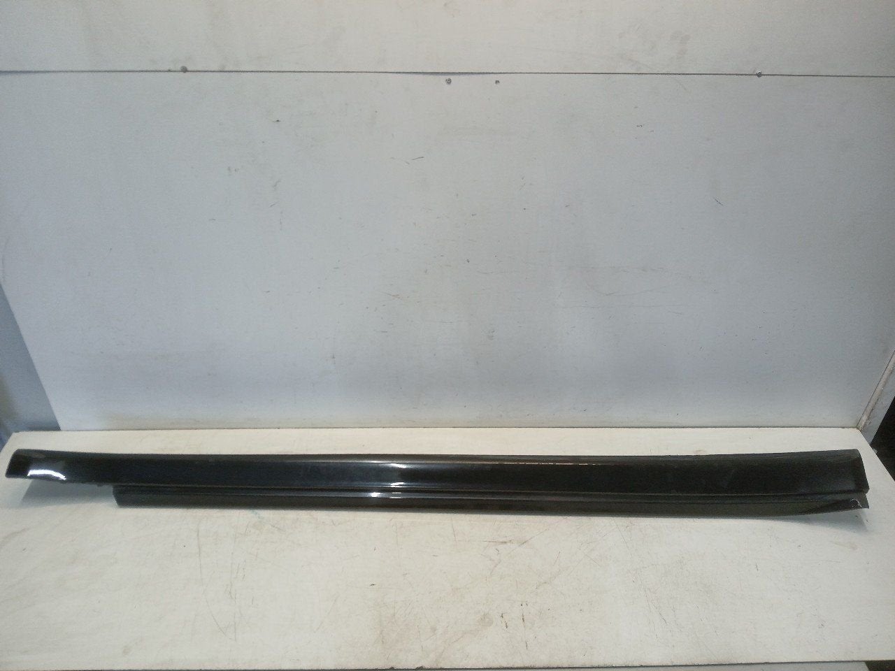 Sideskirt rechts Porsche Panamera, Onderdelen@venauto.nl, Van der Ven Autorecycling B.V., Gebruikt, Ettenseweg 76, 4706 PB Roosendaal, The Netherlands