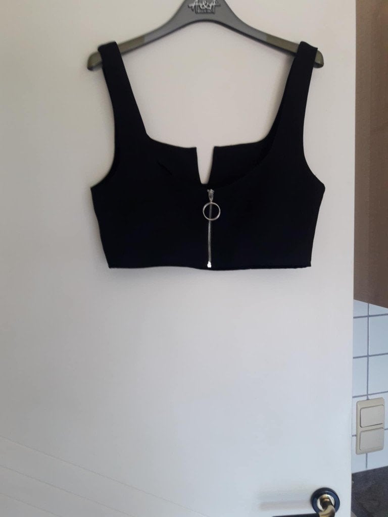 Nieuw topje . Maat : zie beschrijving., Kleding | Dames, Topjes, Maat 38/40 (M), Zwart, Nieuw, Ophalen of Verzenden