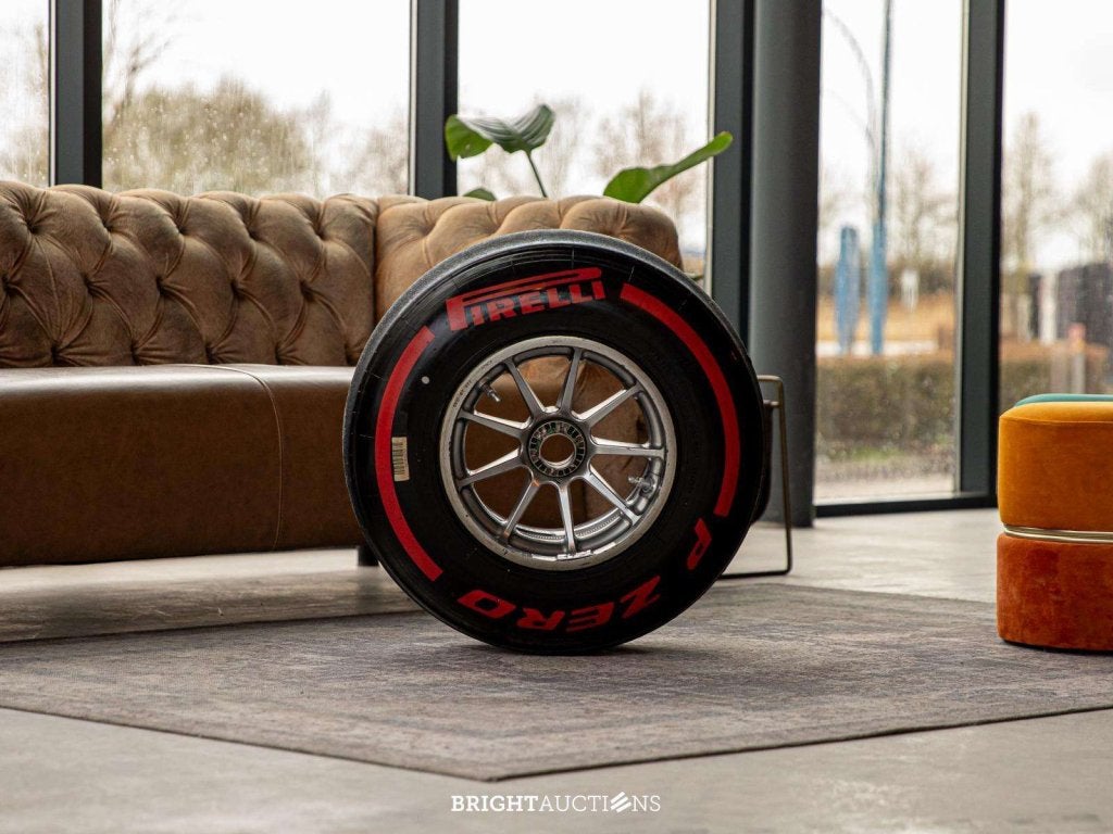 2021 Red Bull | Max Verstappen | Gebruikt Wiel, Diversen, Niet ingevuld, Red Bull, Zo goed als nieuw, Ophalen