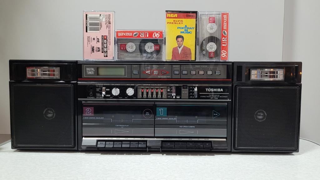 TOSHIBA STEREO RADIO CASSETTE RECORDER RT-7066, Ophalen of Verzenden, Dubbel, Overige merken, Auto-reverse