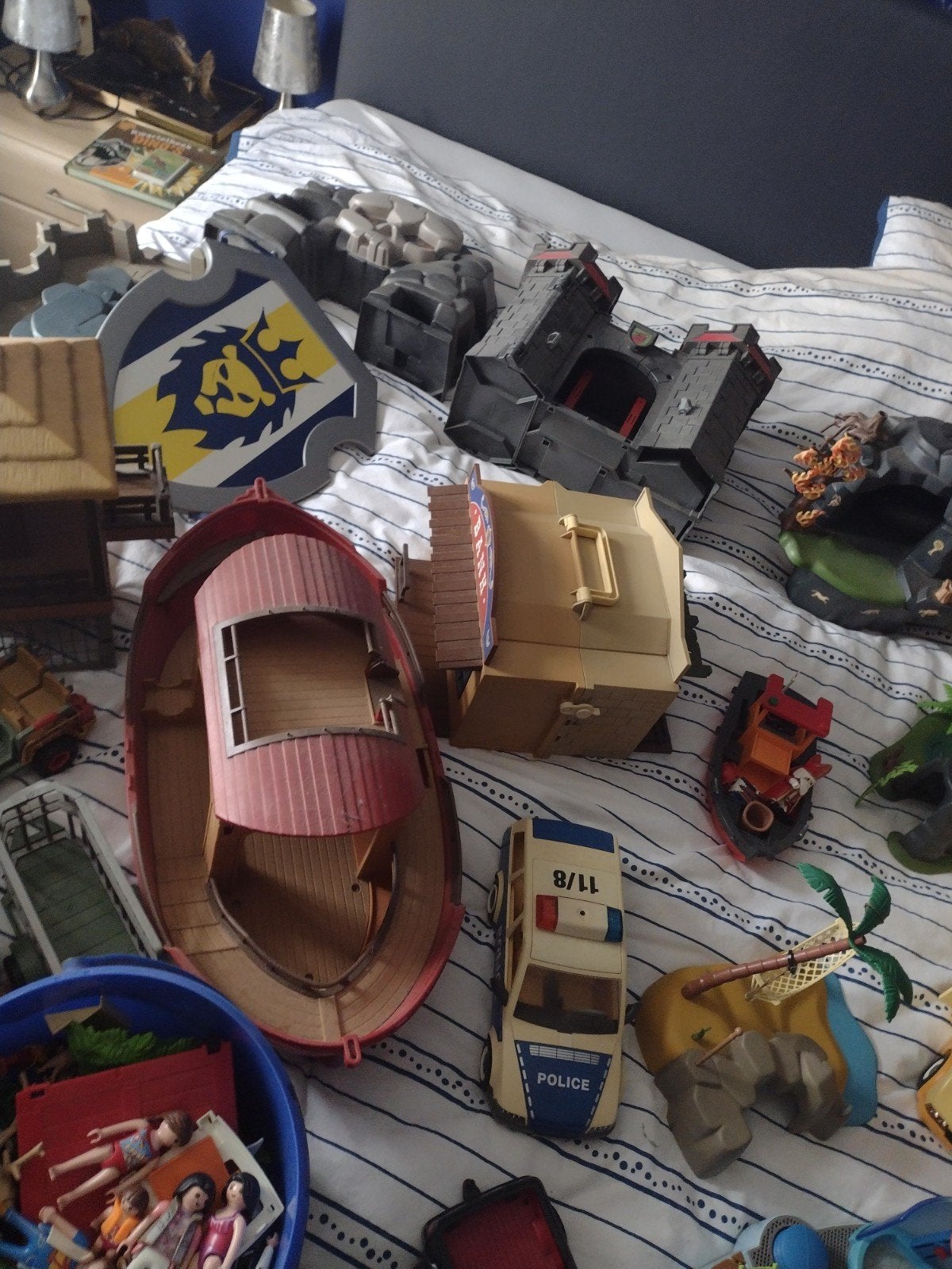 Grand lot Playmobil, 7 boîtes à bananes pleines, Enfants & Bébés, Jouets | Playmobil, Enlèvement, Comme neuf, Kit complet